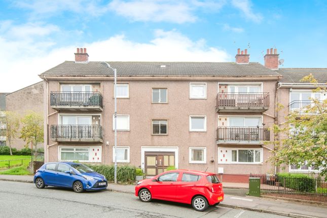 Thumbnail Flat for sale in Cathcart Road, Rutherglen, Glasgow