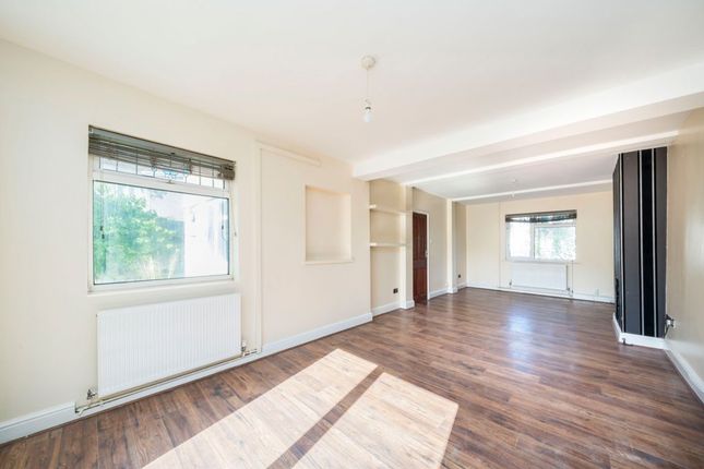 40, Indus Road, London photo 2