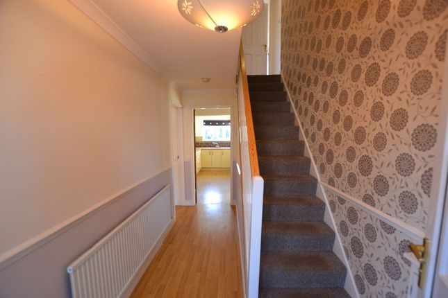 51, Rivington Drive, Ormskirk photo 2