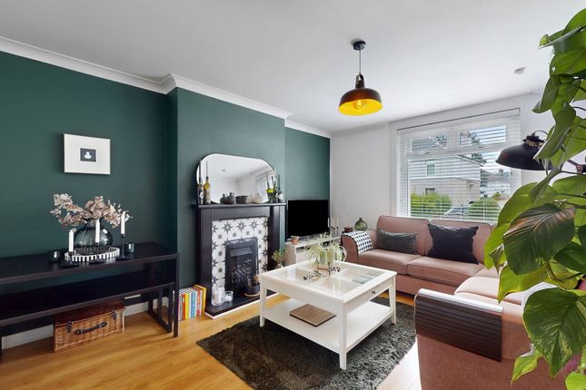 35, Arisaig Drive, Glasgow photo 2