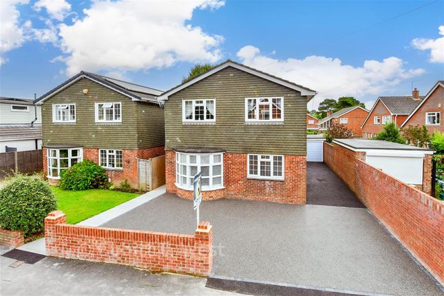 53, Fourth Avenue, Havant photo 2