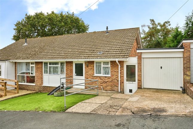 2-bed bungalow on 2, Rectory Close, Ryde, £250,000