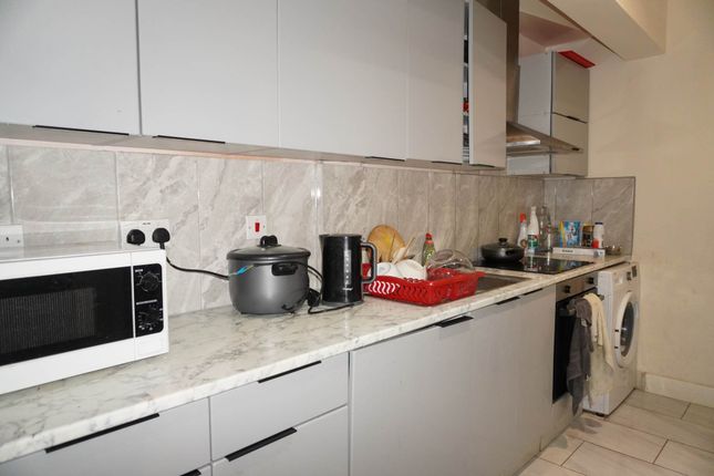 143, Unit   Empire Road, Greenford photo 5