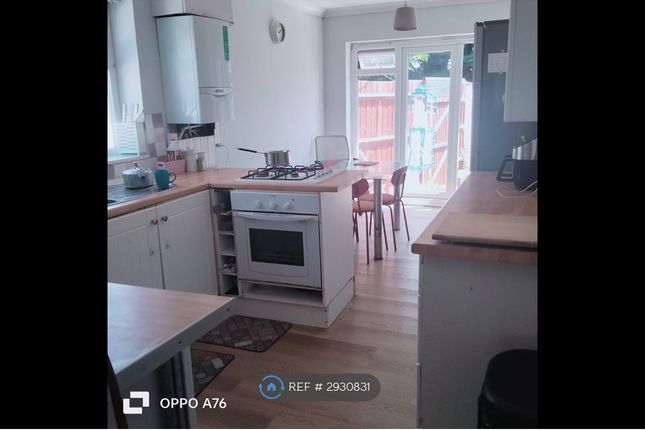 Traherne Close, Hitchin photo 2