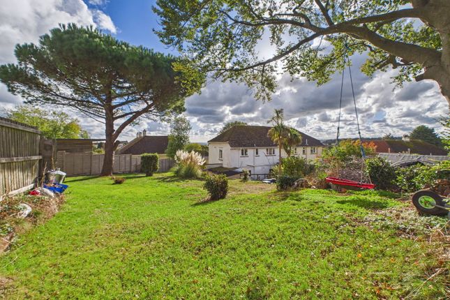 3-bed semi-detached on Overclose, Paignton, £230,000
