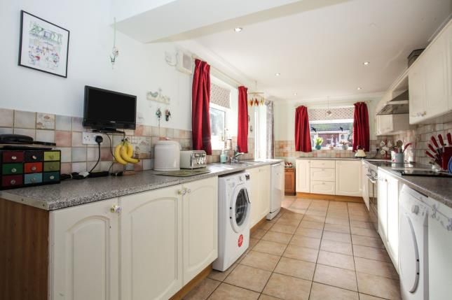 3 Bed Terraced House For Sale In West Dene Gaddesden Row Hemel