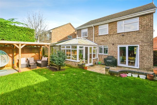 Detached house for sale in Fair Close, Bicester, Oxfordshire