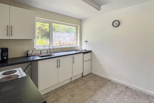 46, Bosmeor Road, Falmouth photo 4