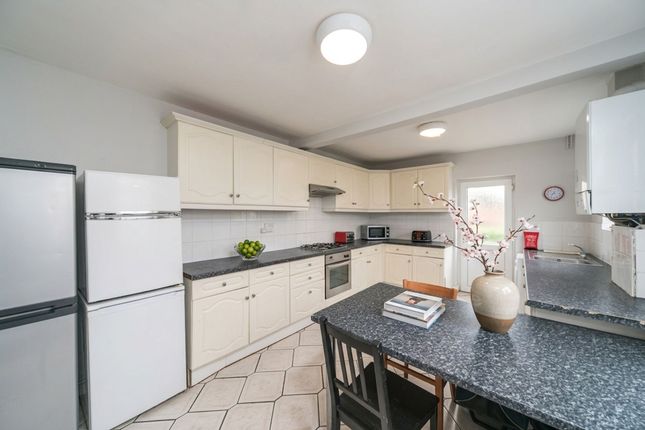8 Wantage Road, Reading photo 3