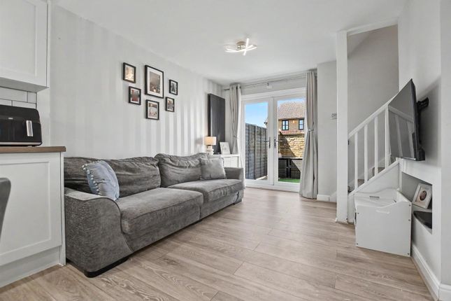 19, Hayman Walk, Eccles photo 3