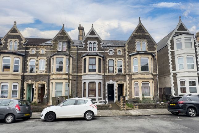 Flat for sale in Claude Road, Roath, Cardiff