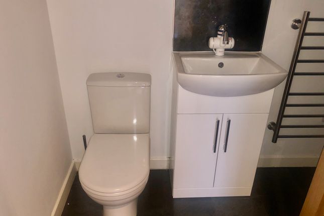 Flat 1, 157-159, High Street, Southampton photo 5