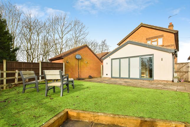 27, Eaton Grange Drive, Nottinghamshire photo 3