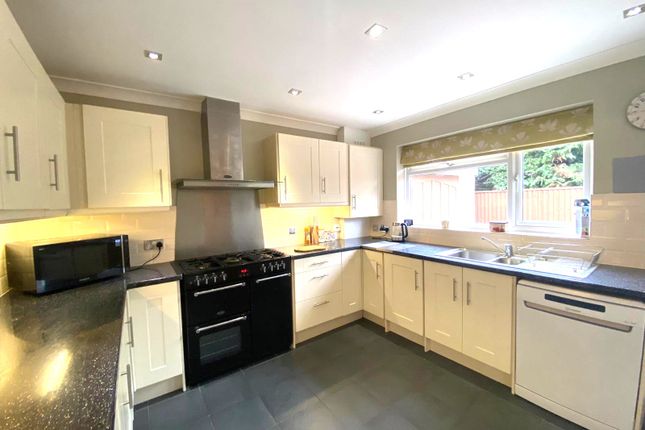 Bungalow to rent in Hayley Green, Warfield, Binfield