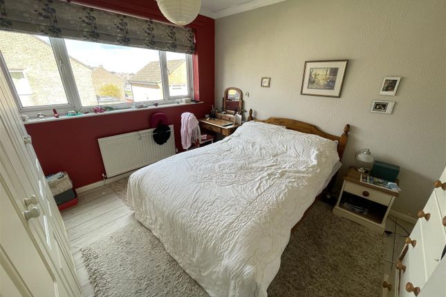 6, Parklands Walk, Crewkerne photo 4