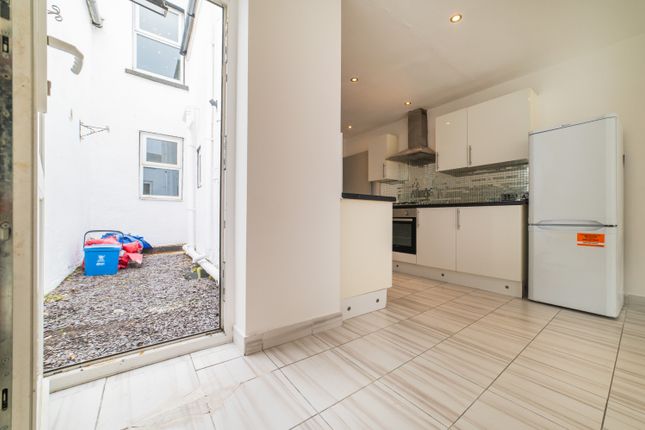 Call 02920 454555 To Secure Your Viewing_9