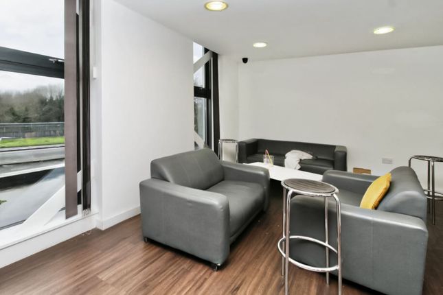 210 City Point Great Homer Street, Vauxhall photo 2