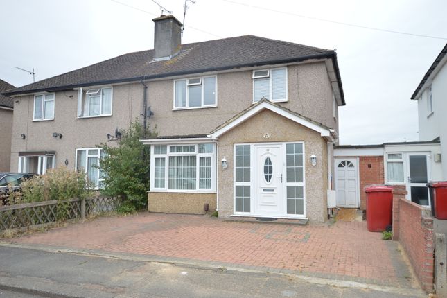 Thumbnail Semi-detached house to rent in Oldway Lane, Cippenham, Slough