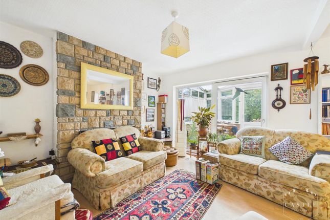31, Alexander Avenue, Earl Shilton photo 3