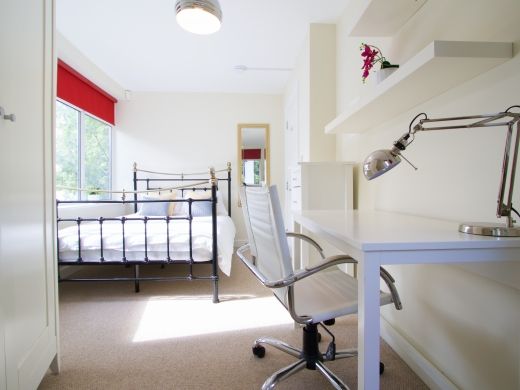 Shared accommodation to rent in Rolleston Drive, Nottingham