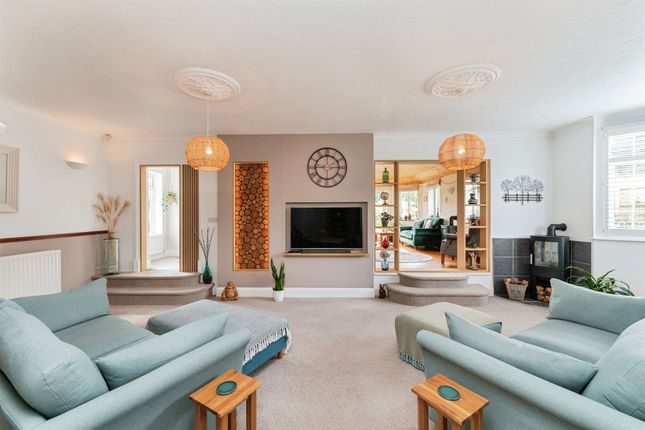 8, Bury Road, Huntingdon photo 4