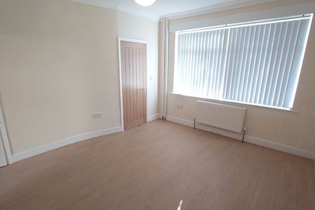 1 Crownway, Liverpool photo 3