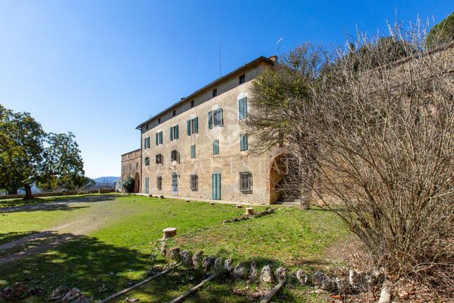 Villa for sale in Siena, Siena, Tuscany