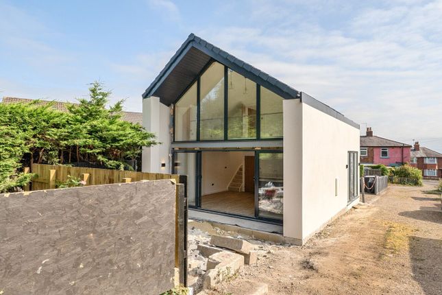 2 Bedroom Detached in HG1 3EL