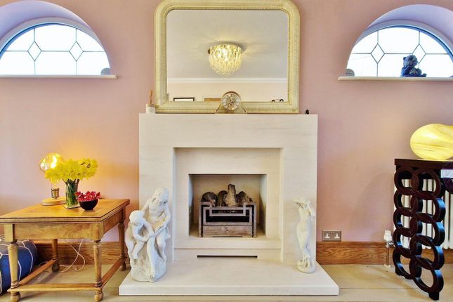 45, Easton Way, Frinton-on-Sea photo 3