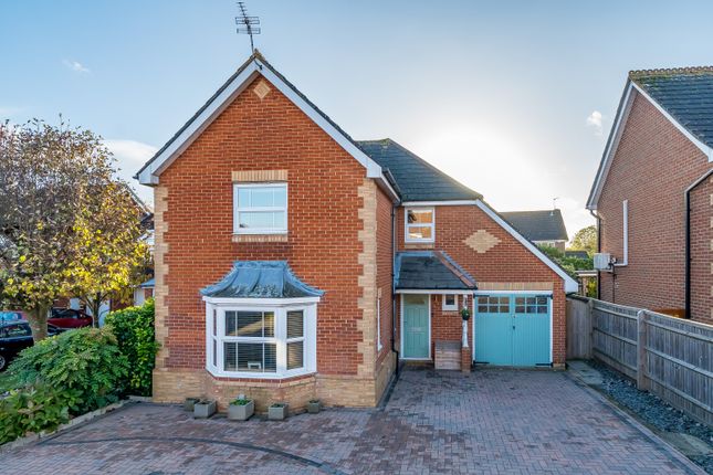 Detached house for sale in Inkerman Close, Abingdon, Oxfordshire