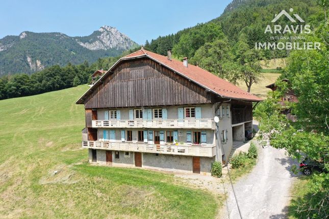 Thumbnail Farmhouse for sale in Rhône-Alpes, Haute-Savoie, Glières-Val-De-Borne