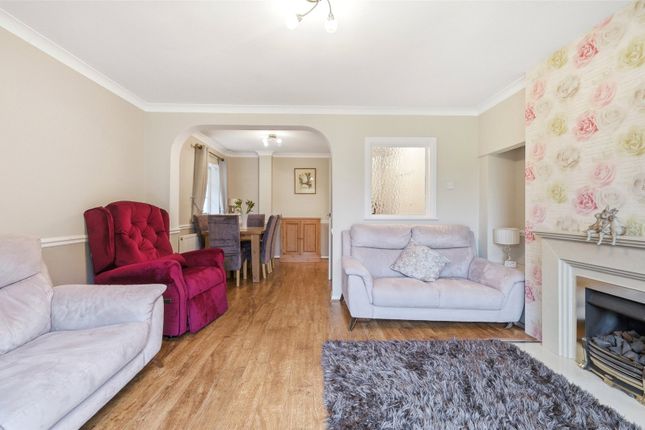 22, Conway Avenue, Southend-on-Sea photo 4