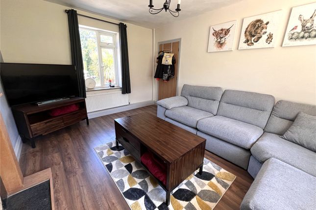 8, Sunderland Avenue, Pembrokeshire photo 3