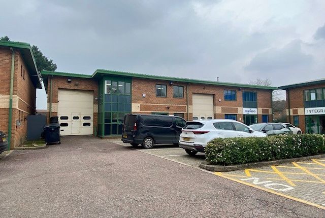 Thumbnail Light industrial to let in Unit 4, Rivermead, Thatcham, Berkshire