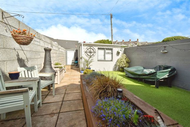 24, Pembrey Road, Carmarthenshire photo 2
