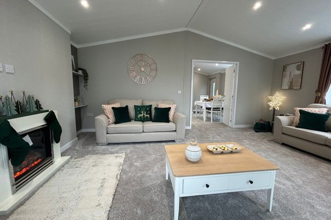The Image, Sandy Bay, Thorney Bay Road, Canvey Island photo 3