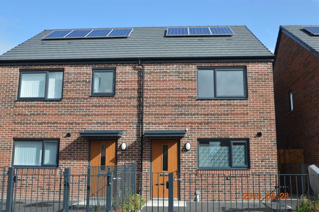 2-bed house on 5, Whitestone Road, Manchester, £240,000