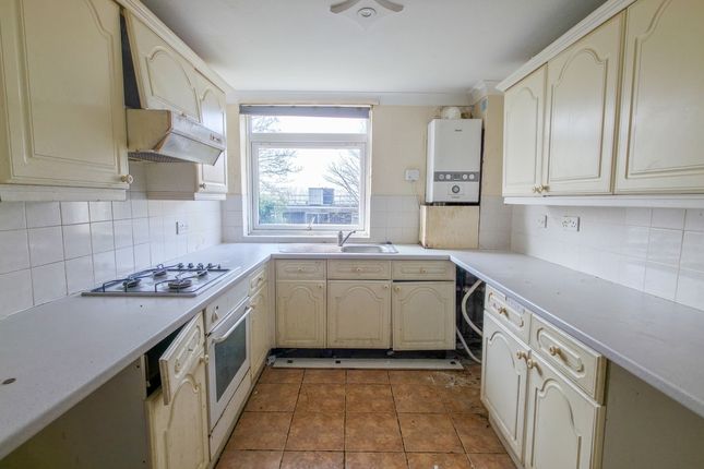 99, Shrewsbury Lane, London photo 2
