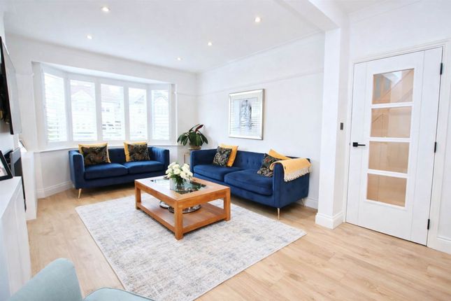 13, Bullhead Road, Borehamwood photo 2