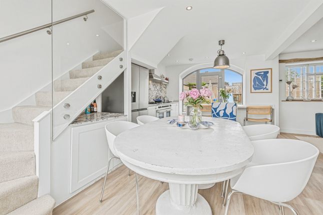 2, Wellthorne Mews, Sheffield photo 4