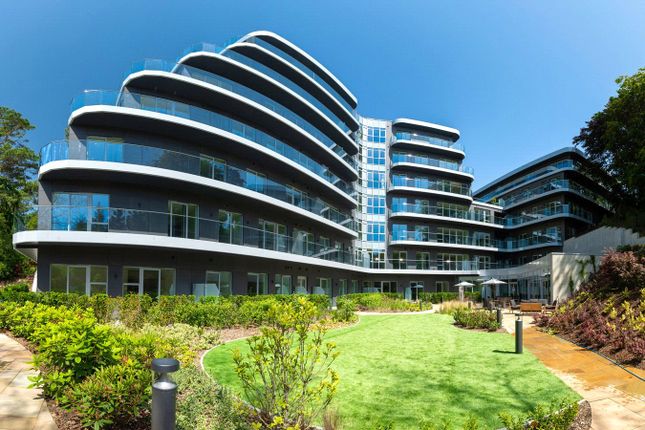 Thumbnail Flat for sale in 43 Vista, 10 Mount Road, Poole