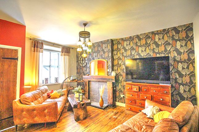 2, Sourmilk Hill Lane, Gateshead photo 3