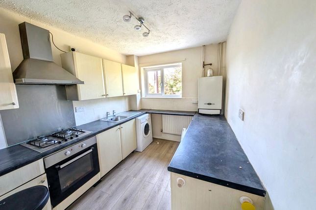 32, Belle Vue Court, Stockton-on-Tees photo 3