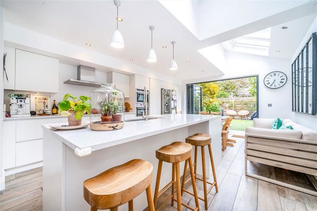 31, Arlington Road, Teddington photo 4