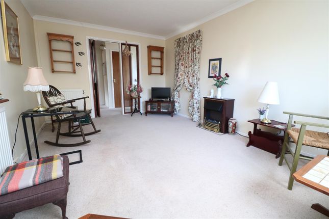 6, Nightingale Road, Trowbridge photo 4