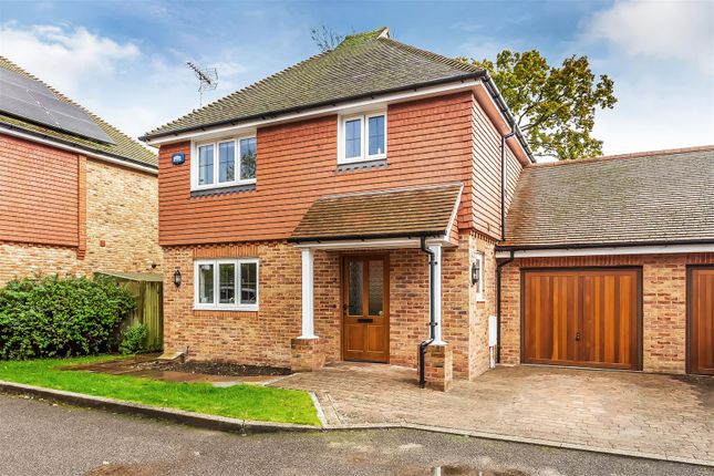 Link-detached house for sale in Churchill Gardens, Oxted