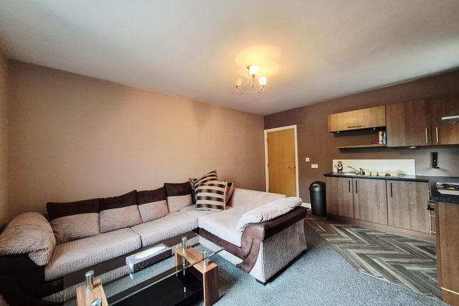 Flat 2, Blackburn photo 2
