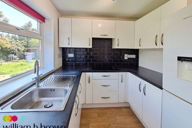 140, Marlborough Gardens, UPMINSTER photo 4