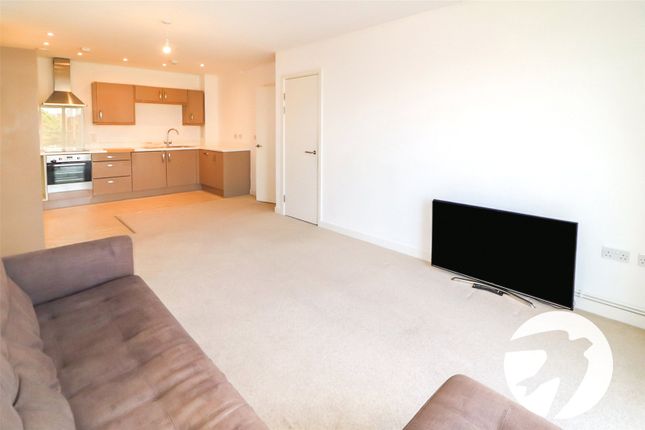 29 Stoneham Court,, Dell View Road, Erith photo 4