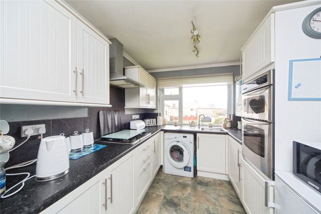 15, Trinity Court, Gwynedd photo 4